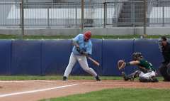 42: baseballl1_0763